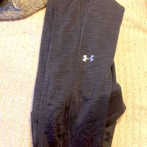 Under amour spandex material leggings